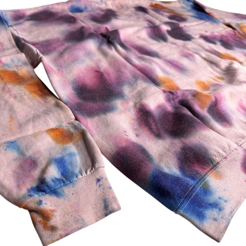 NWT Urban Renewal Remade Artist Studio Dye‎ Crew Neck Sweatshirt OS - Picture 6 of 8